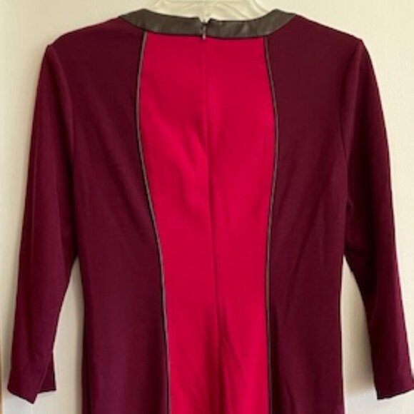 DONNA MORGAN Colorblock Shift Bordeaux Long Sleeve Faux Leather Trim Dre… - Picture 10 of 16